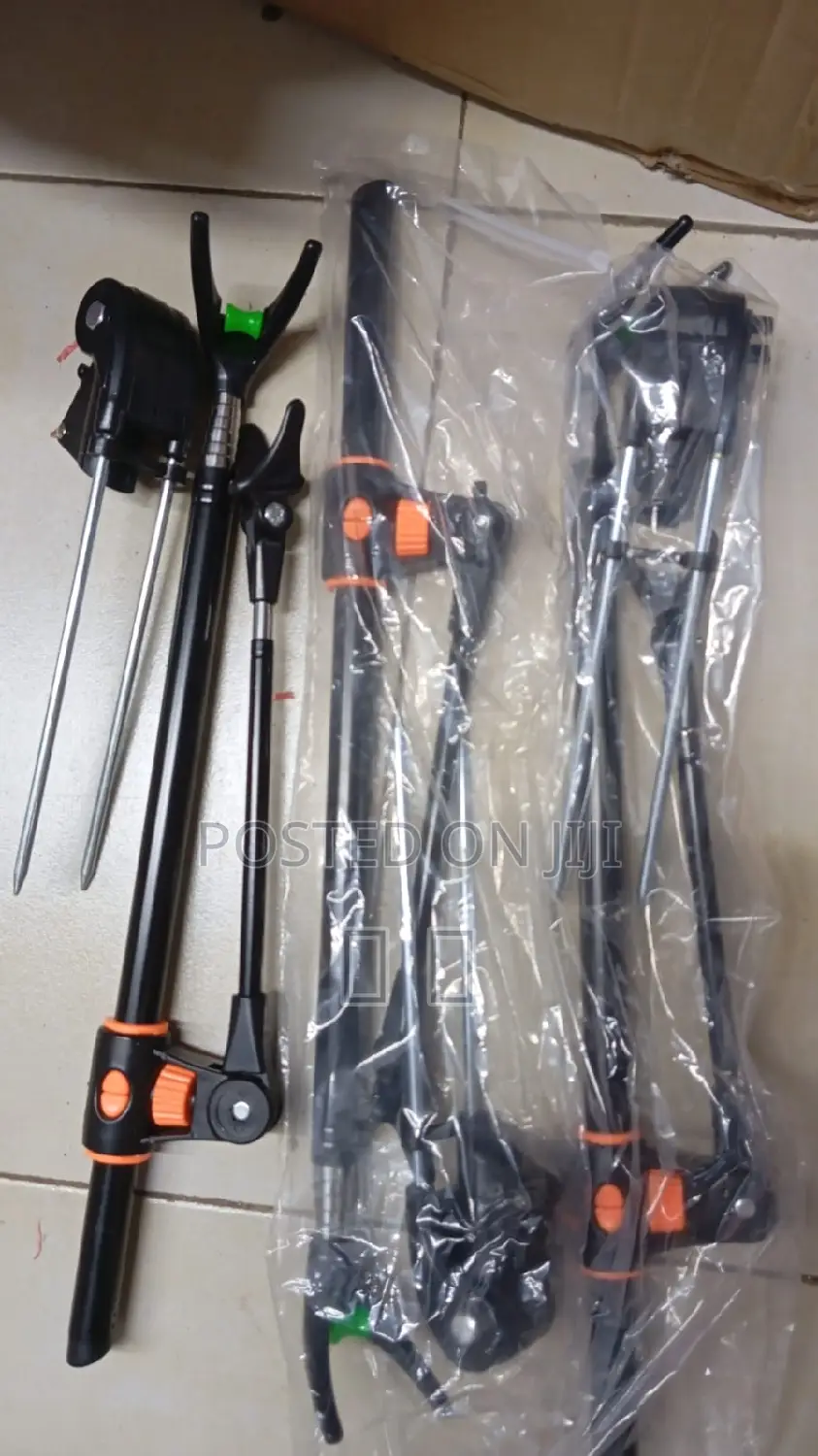 Hand Pole Fishing Stand Kit