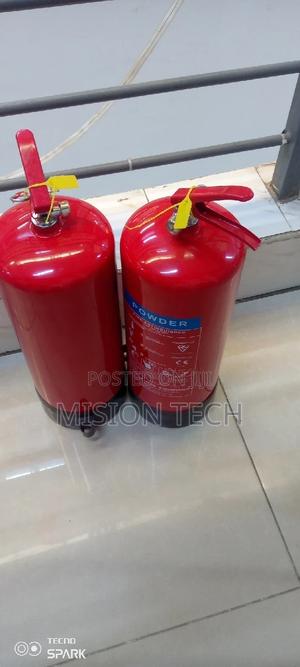 9kg Dry Powder Fire Extinguisher. - thumbnail 2