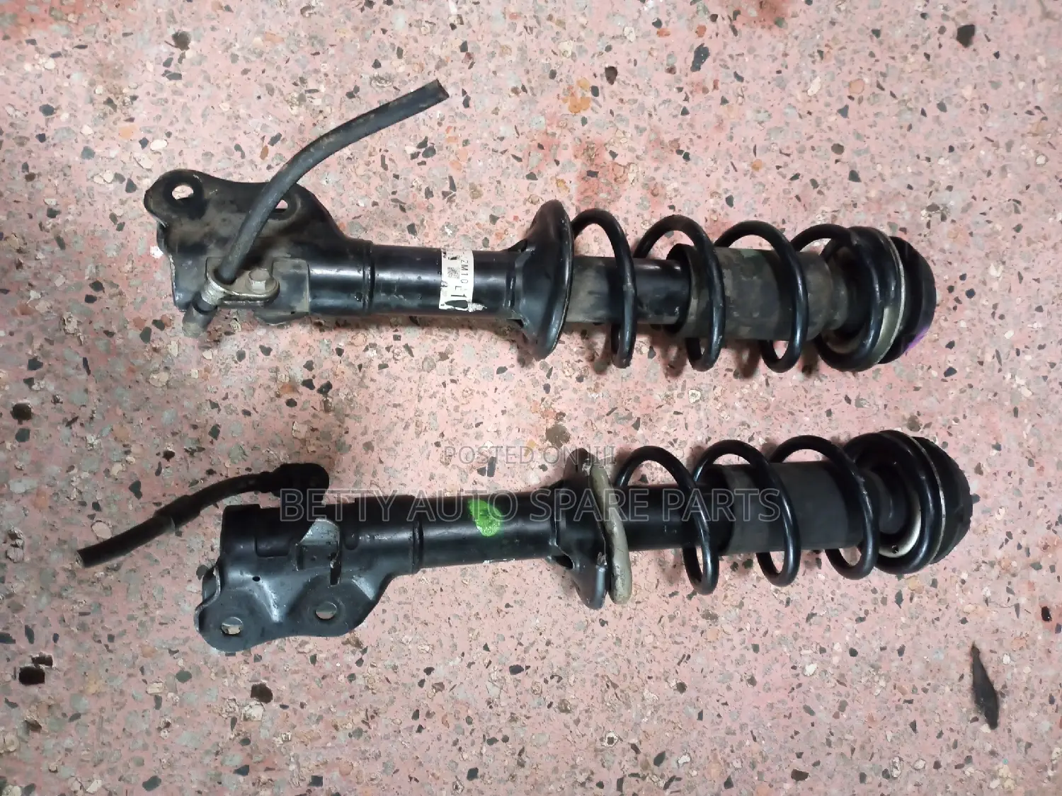 Suzuki Alto New Shape Front Complete Shocks