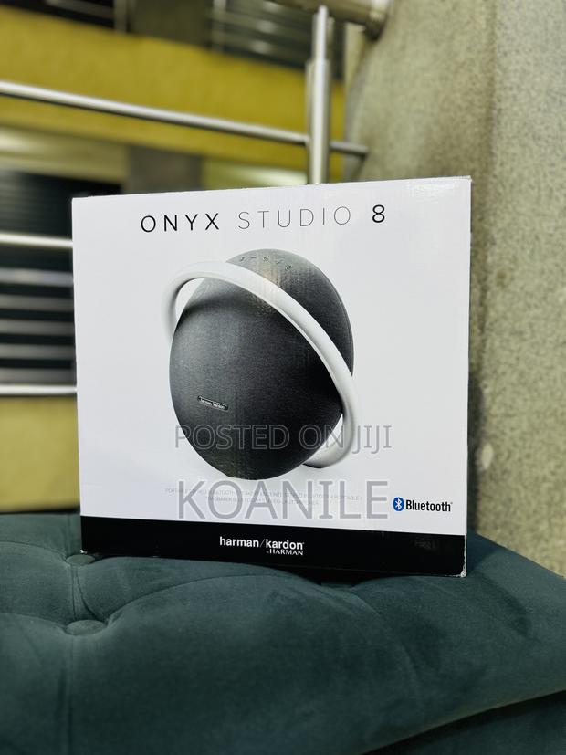 Onyx Studio 8!! Harman Kardon!! Bluetooth Speaker!!