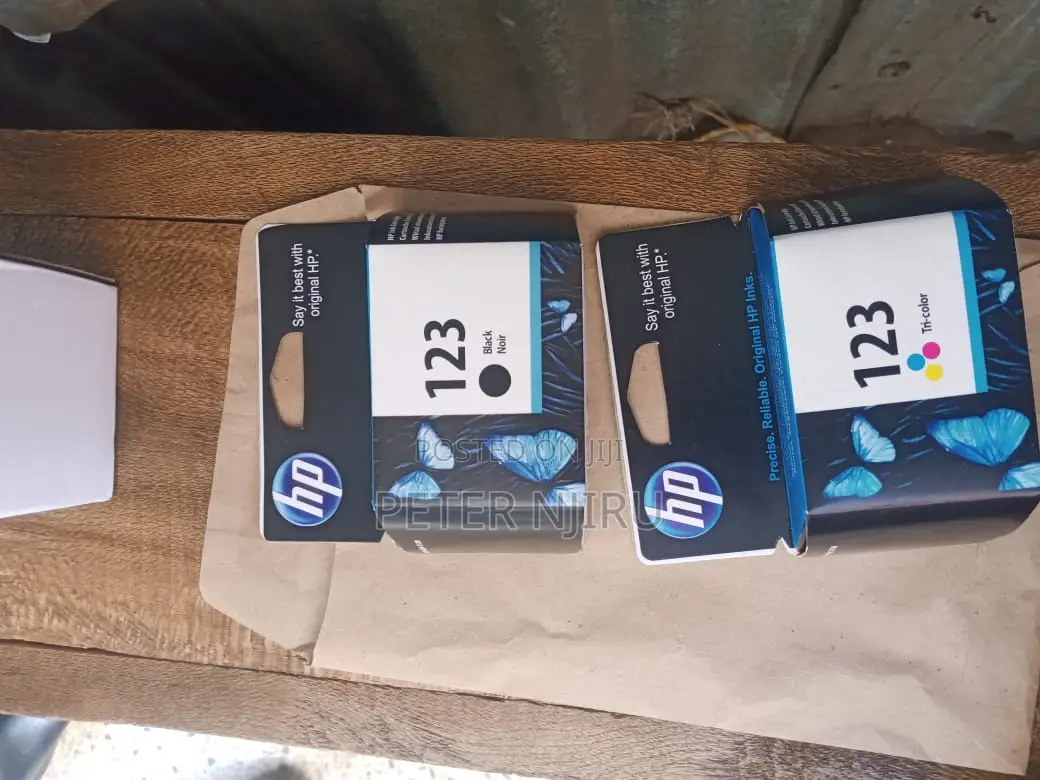 Hp 123 Black and Color Catridge