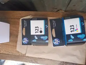 Hp 123 Black and Color Catridge