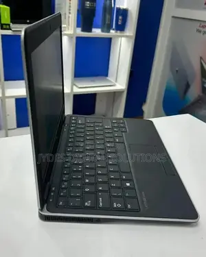 Laptop Dell Latitude E7240 8GB Intel Core I5 SSD 256GB