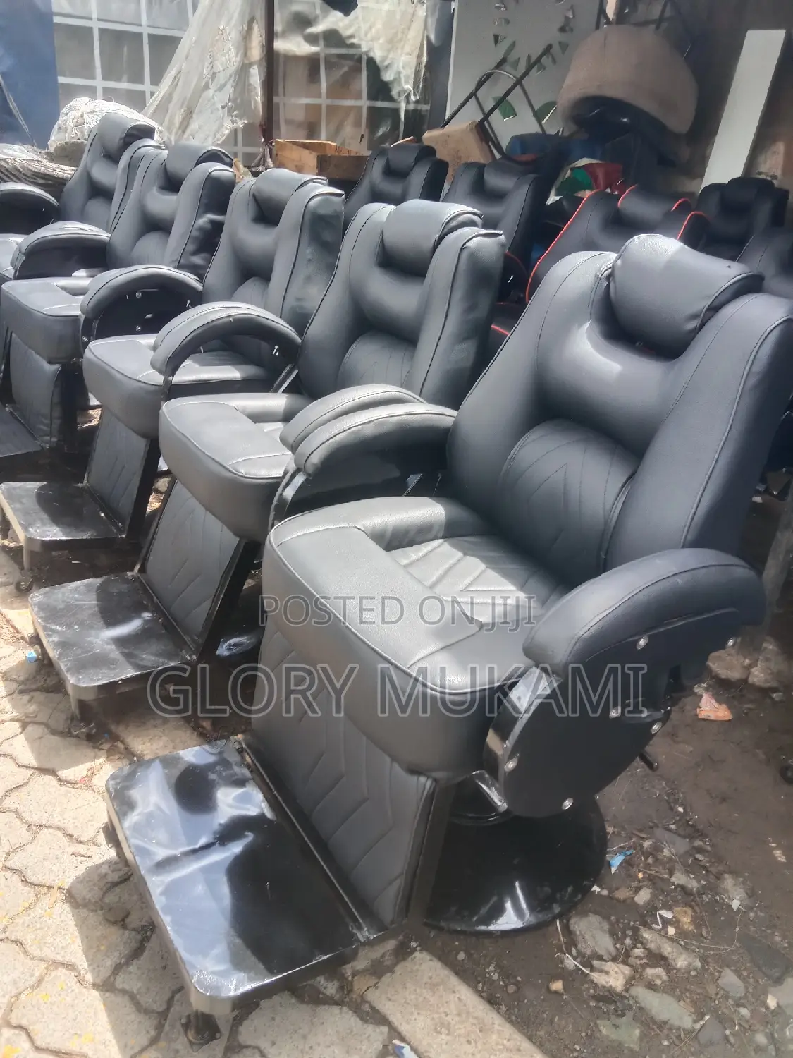 Barber Seat