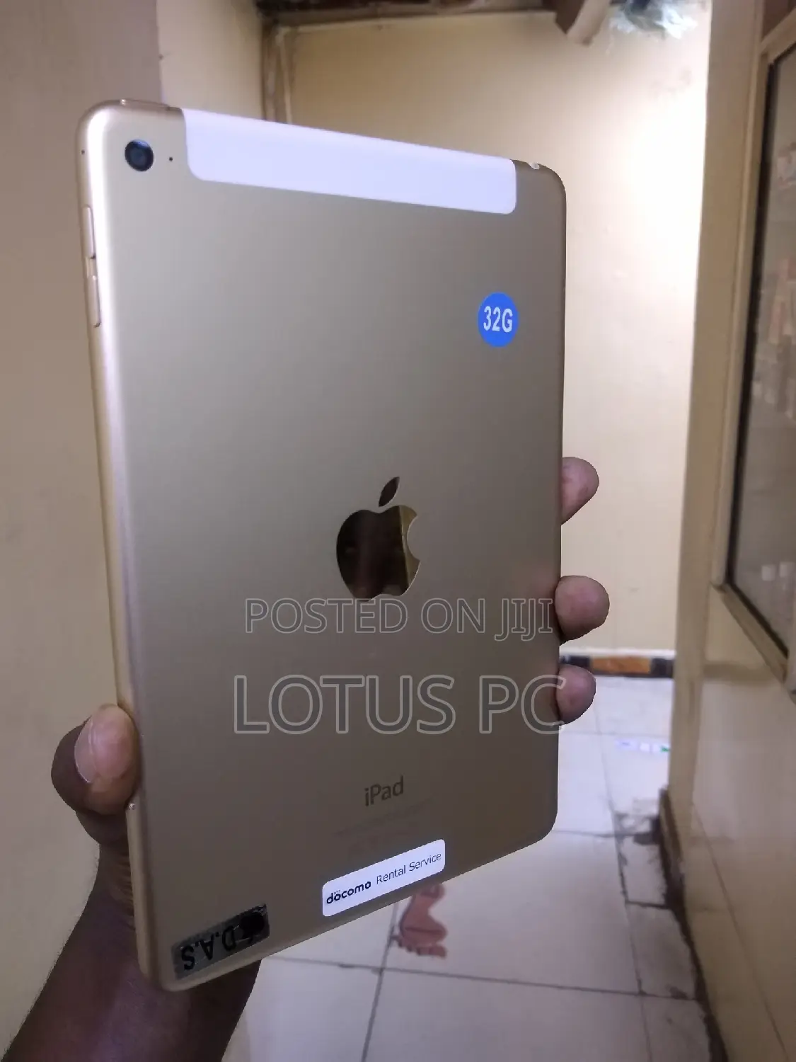 Apple iPad mini 4 32 GB Yellow