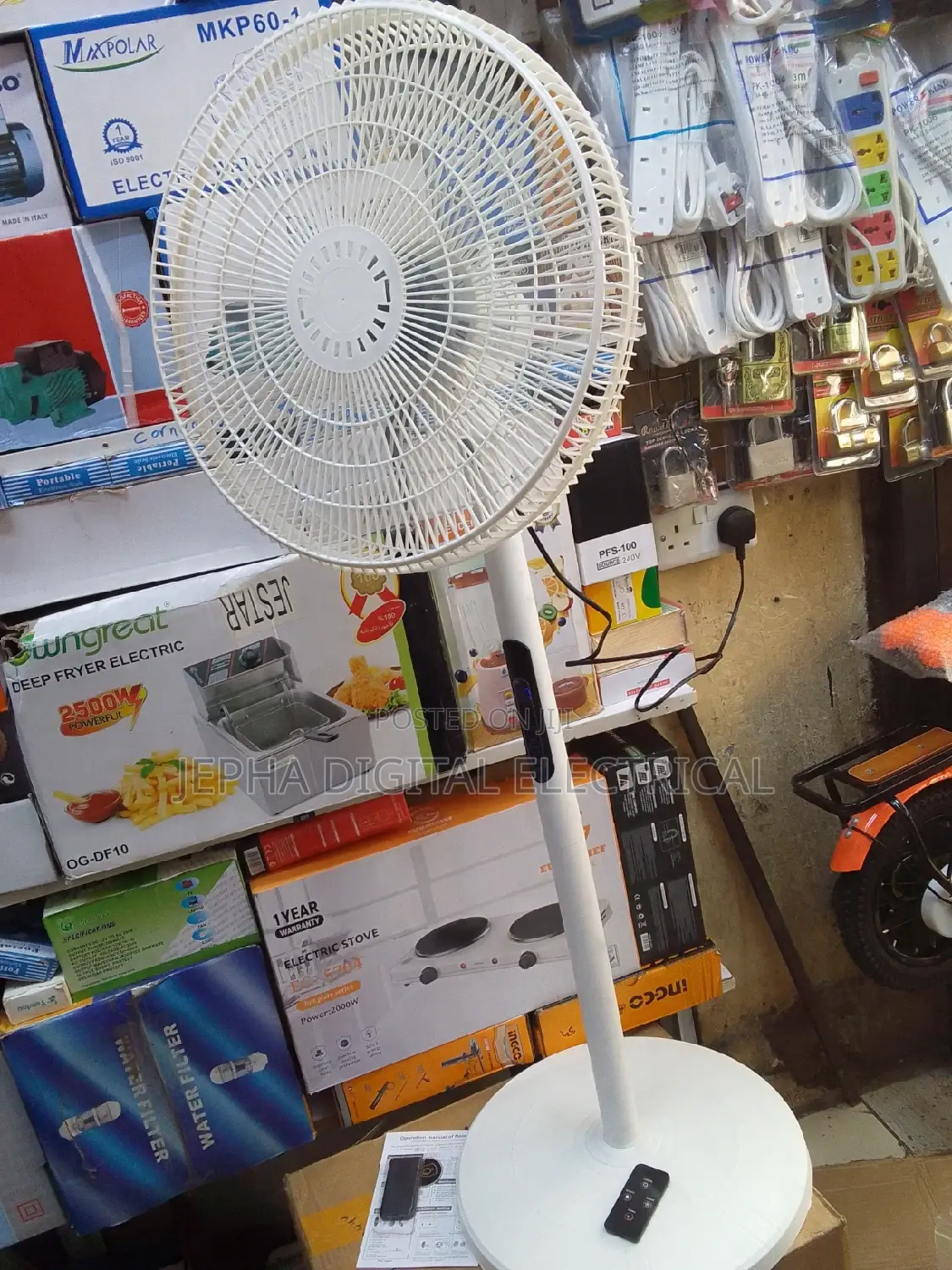 Fan Stand High Quality.