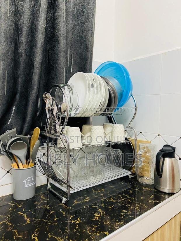 One Bedroom Airbnb - Kimbo - thumbnail 9