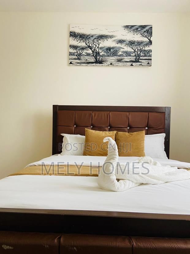 One Bedroom Airbnb - Kimbo - thumbnail 12