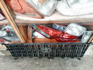 Toyota OE Hinglander Front Grill