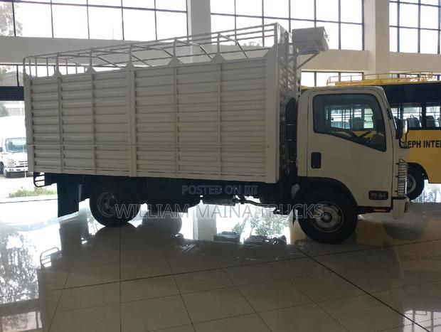 Isuzu NQR Open Body - thumbnail 5
