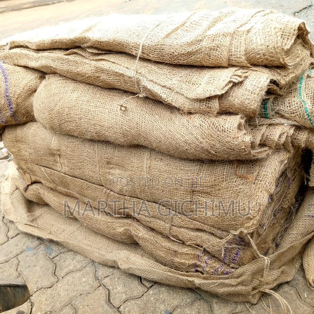 Burlap/Hessian Cloth - thumbnail 2