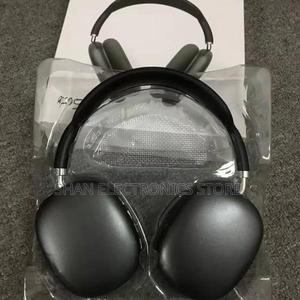 P9 Wireless Headphone Model: P9