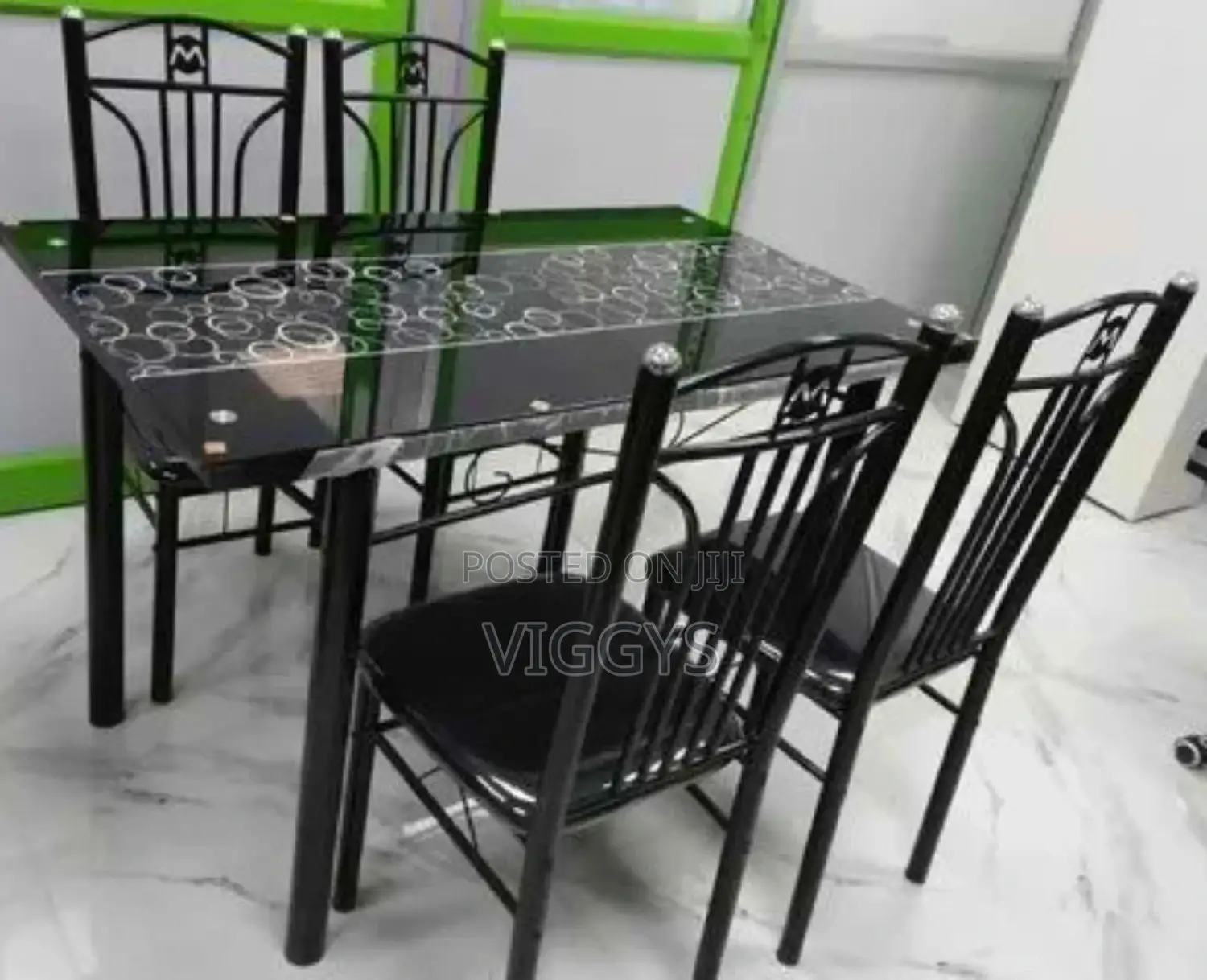 Original 4 Seater Dinning Table