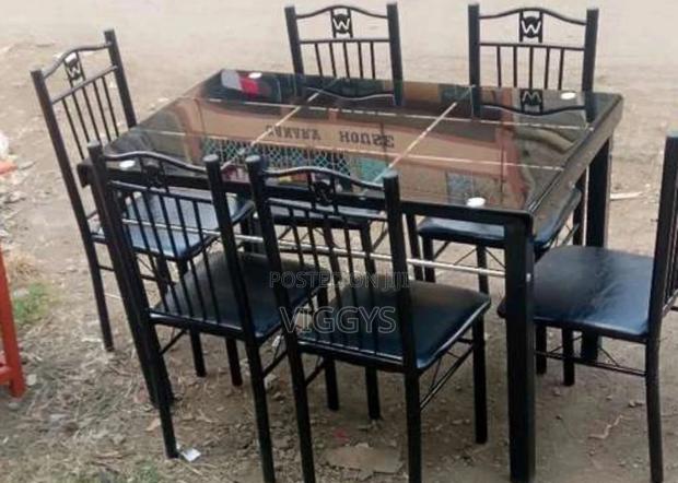 Classic 6 Seater Dinning Table - main view