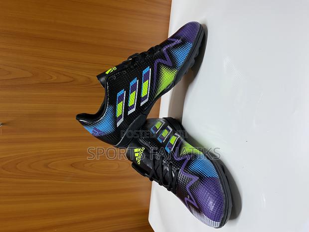 Soccer Boots - thumbnail 3