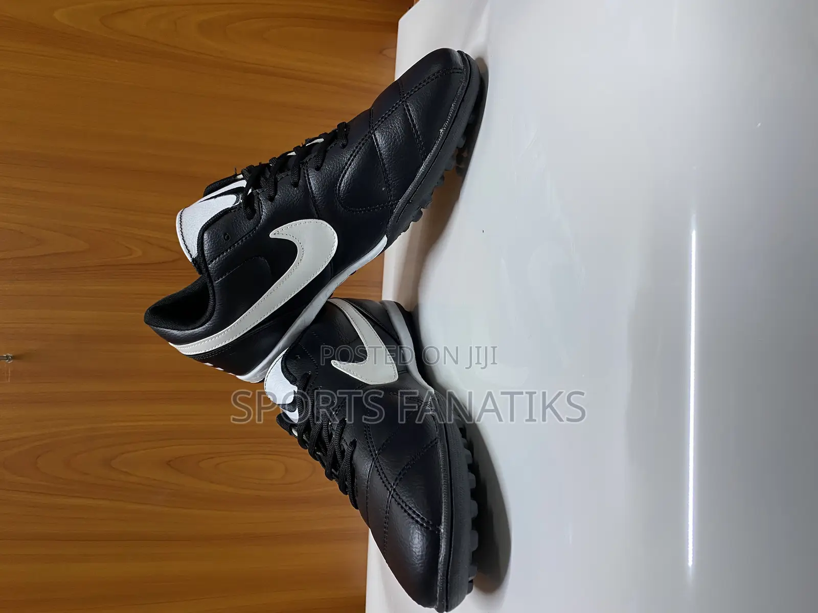 Sports Shoes