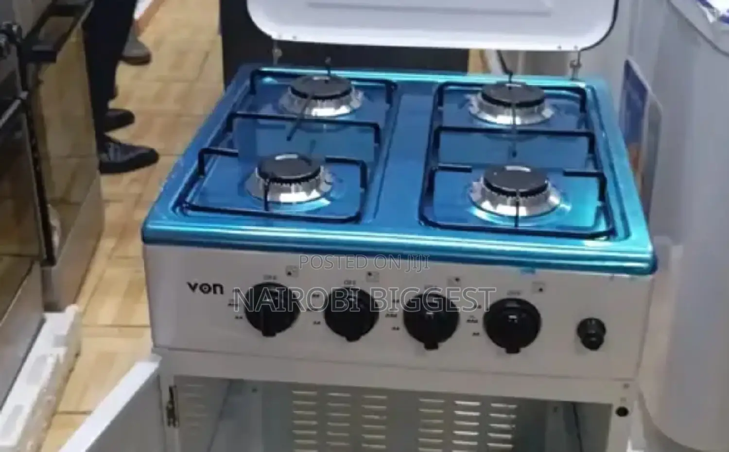 Von Full Gas With Shelves Cooker