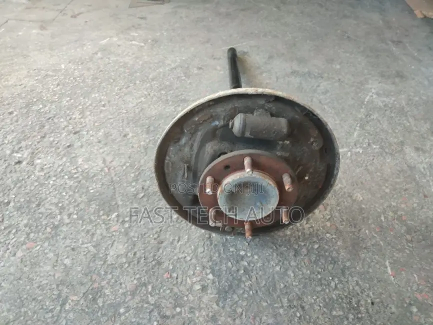 Exjapan Isuzu Rear Wheel Hub