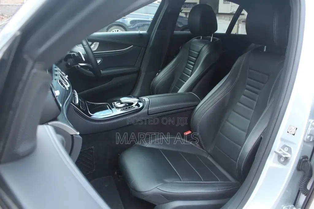 Mercedes-Benz E200 2016 Silver