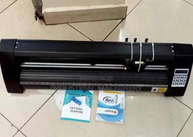 Plotter Cutting Machine-- Genuine - main view