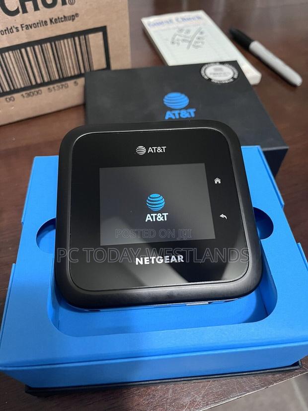 Netgear Nighthawk M6 Pro 5g Mobile Hotspot Router (Mr6500) - main view