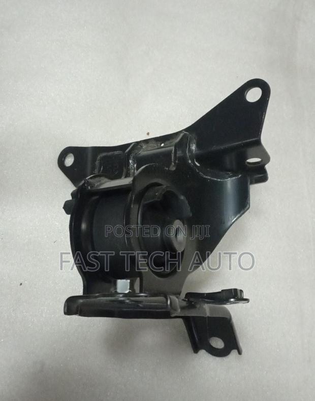 Engine and Gear Box Mounts Vitz, Axio, Premio New Shape