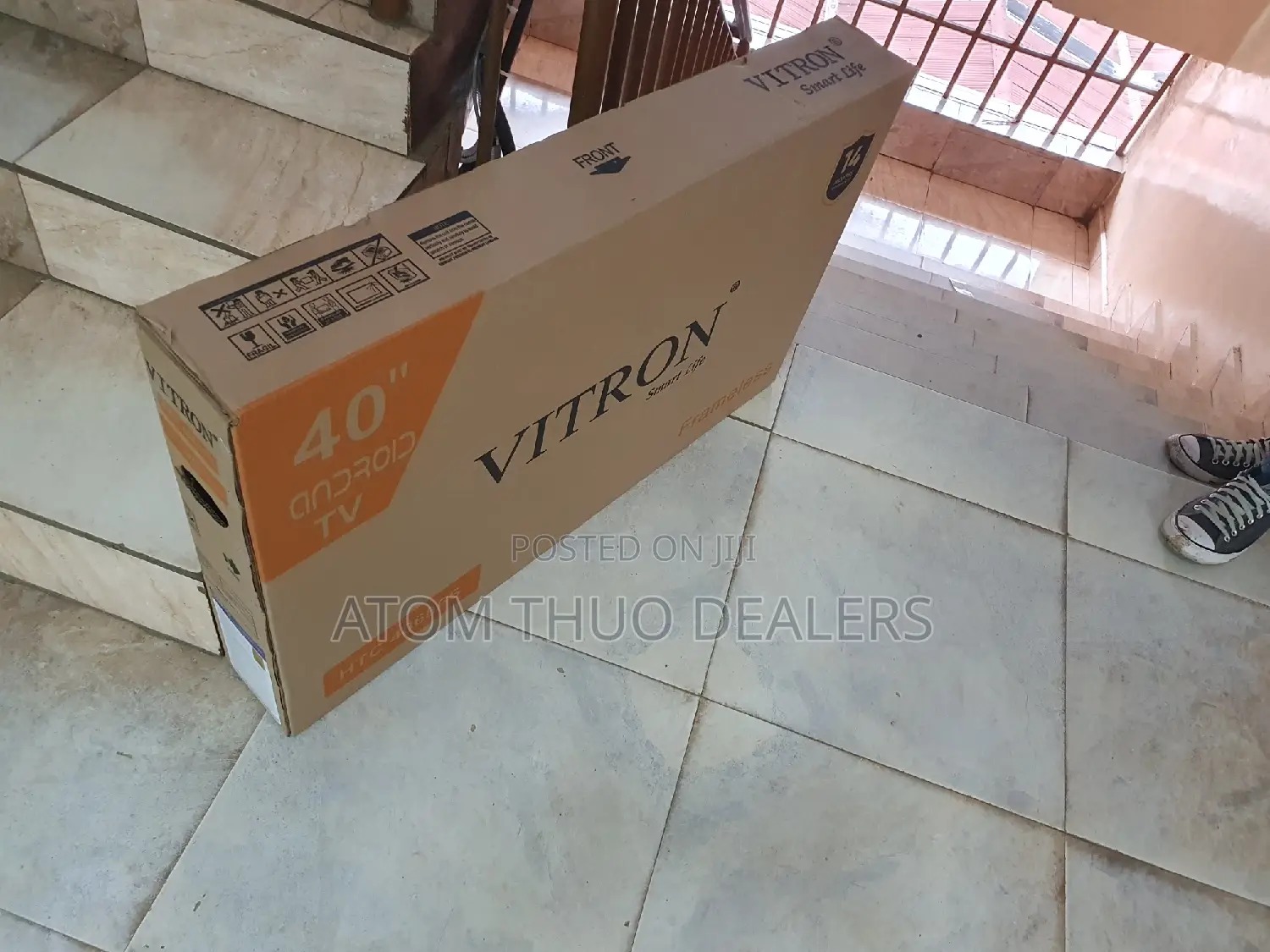Vitron 40 Inches Tv / Television