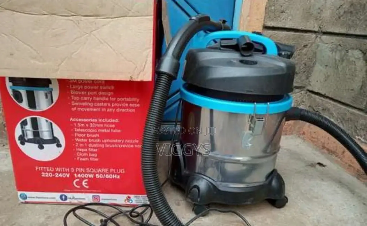 Classic Ramtom 20litre Vacuum Cleaner