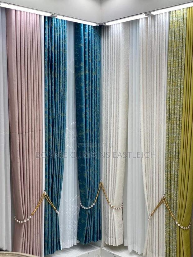 Yellow Mixed White Curtains - thumbnail 2