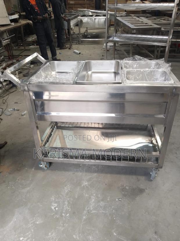 Easy Serving Food Warmer With Wheels
