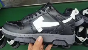 Nike Air Sneakers Monarch for Men