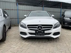 Mercedes-Benz C180 2017 White