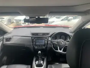 Nissan X-Trail 2.0 Petrol AWD 2018 Red