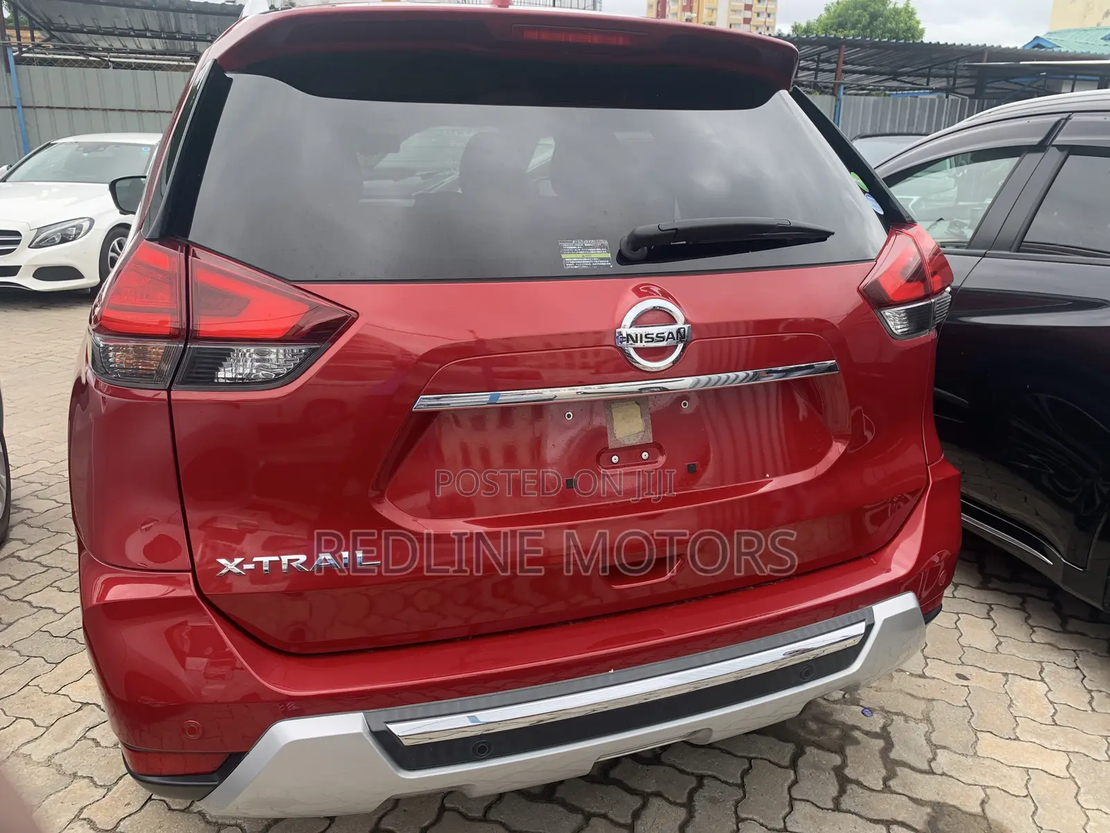 Nissan X-Trail 2.0 Petrol AWD 2018 Red