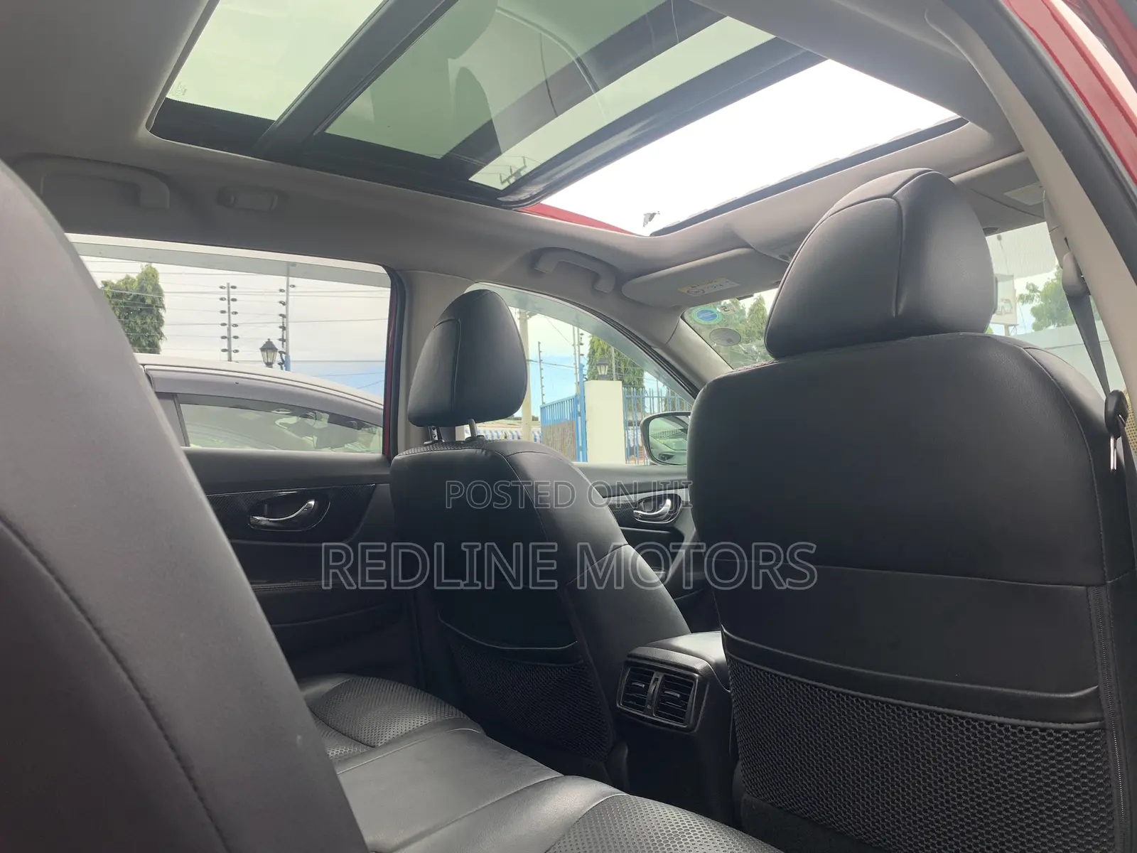 Nissan X-Trail 2.0 Petrol AWD 2018 Red