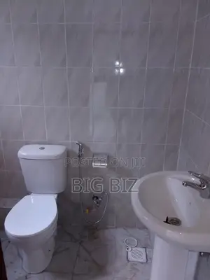 3bdrm Maisonette in Donholm 3/4Br for rent