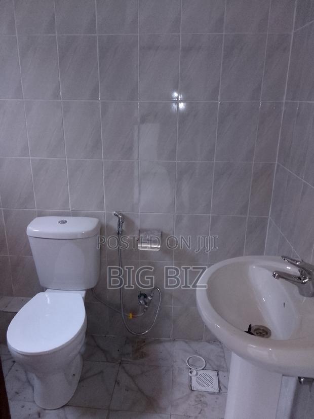 3bdrm Maisonette in Donholm 3/4Br for rent - thumbnail 5