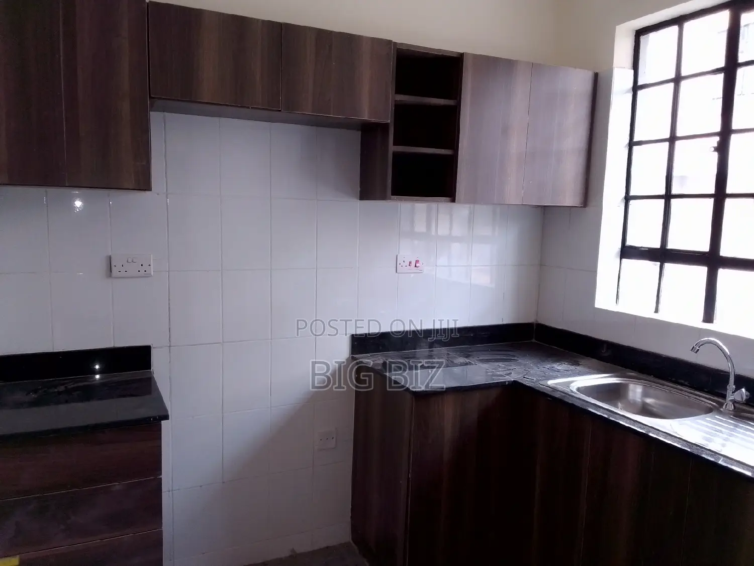 3bdrm Maisonette in Donholm 3/4Br for rent