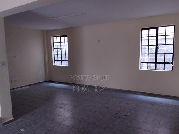 3bdrm Maisonette in Donholm 3/4Br for rent - thumbnail 9
