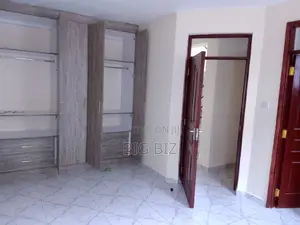 3bdrm Maisonette in Donholm 3/4Br for rent
