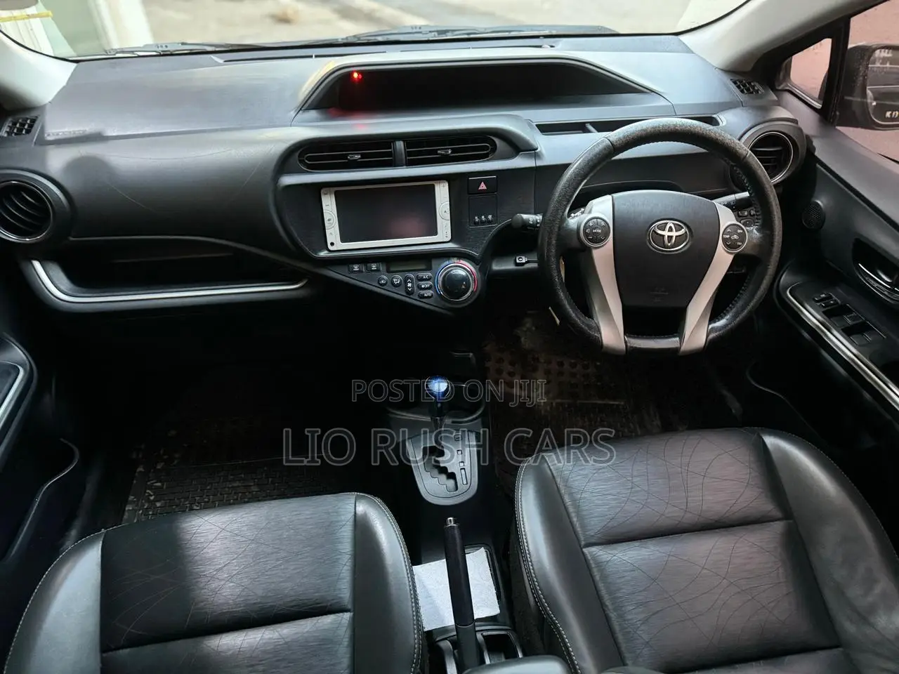 Toyota Aqua 2014 Blue