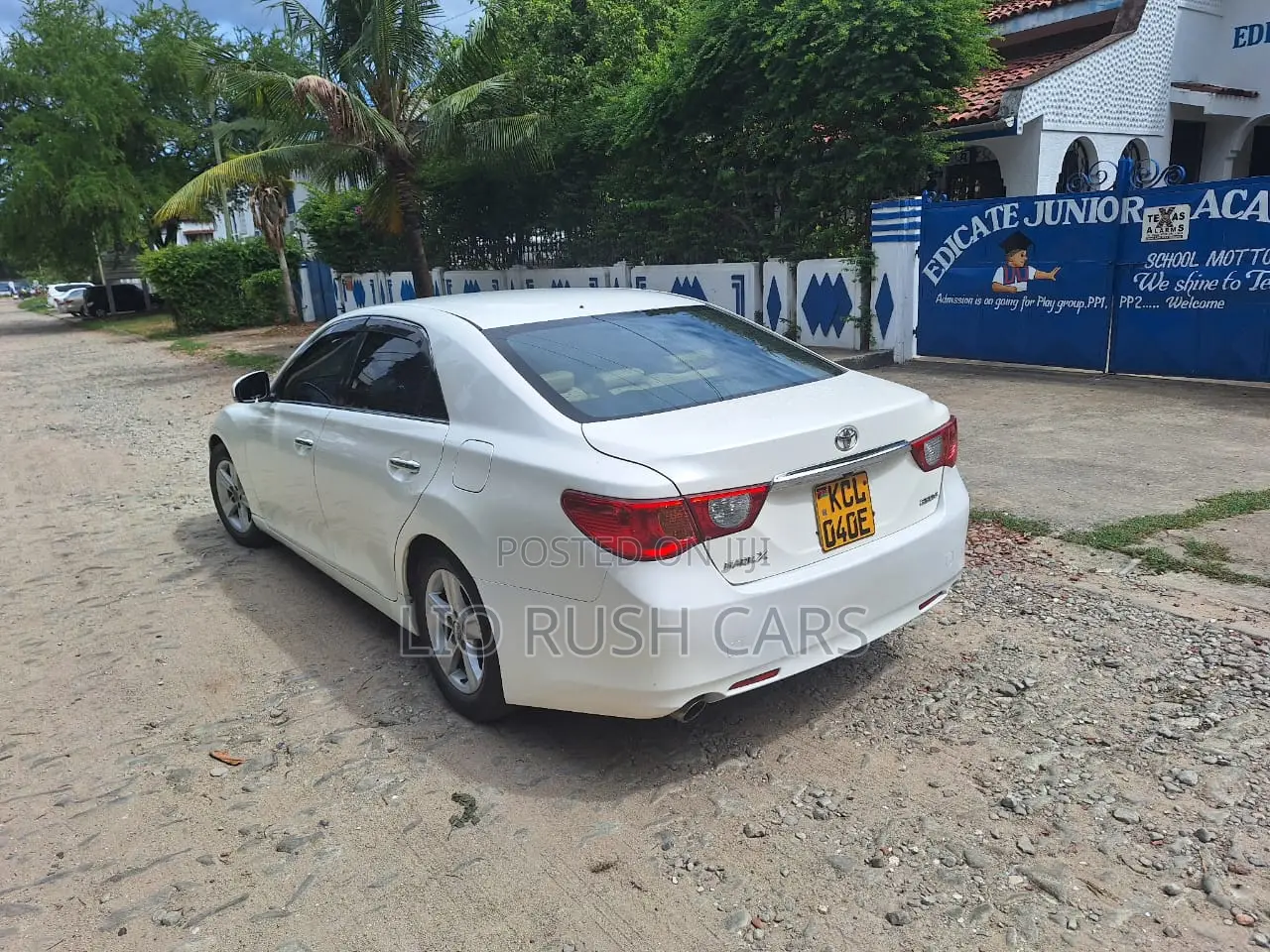 Toyota Mark X 2010 White