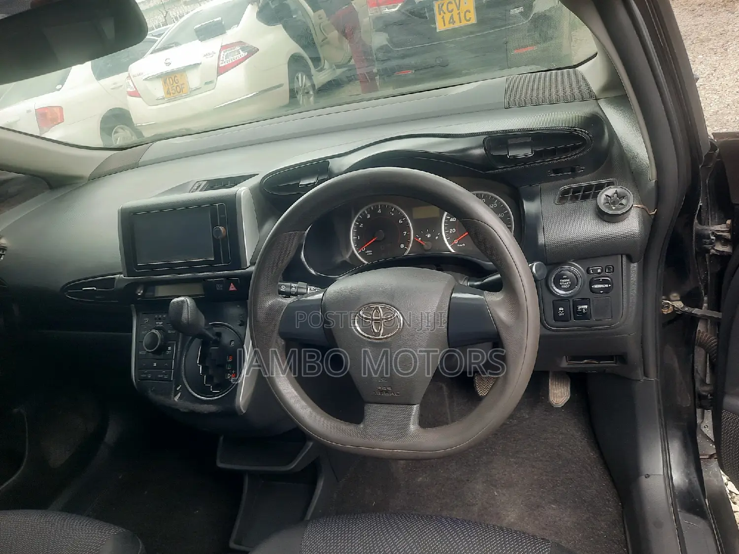 Toyota Wish 2013 Black