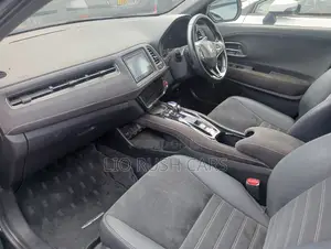 Honda Vezel 2018 Black