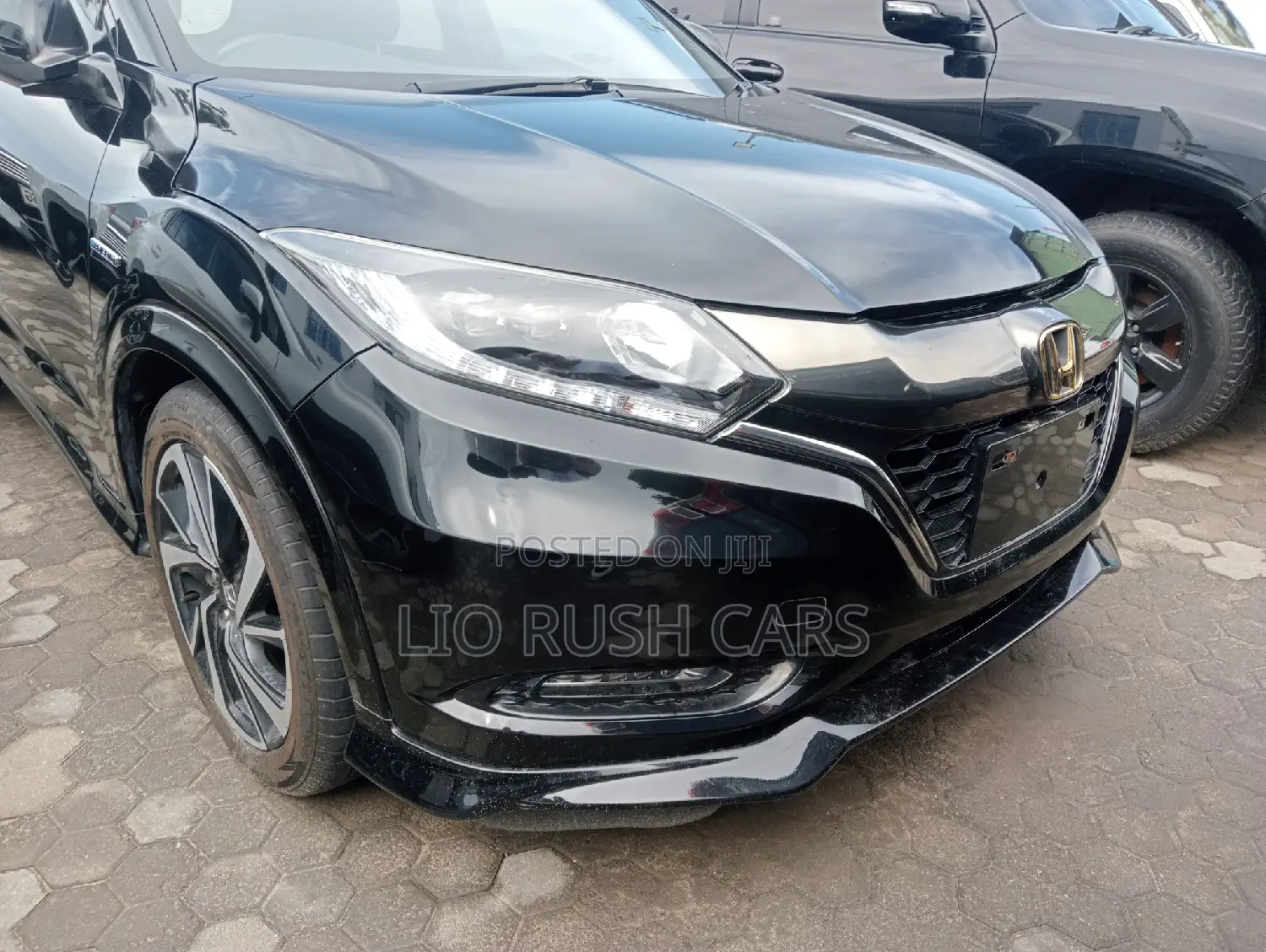 Honda Vezel 2018 Black