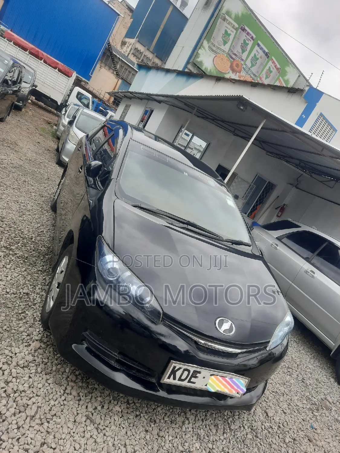 Toyota Wish 2013 Black
