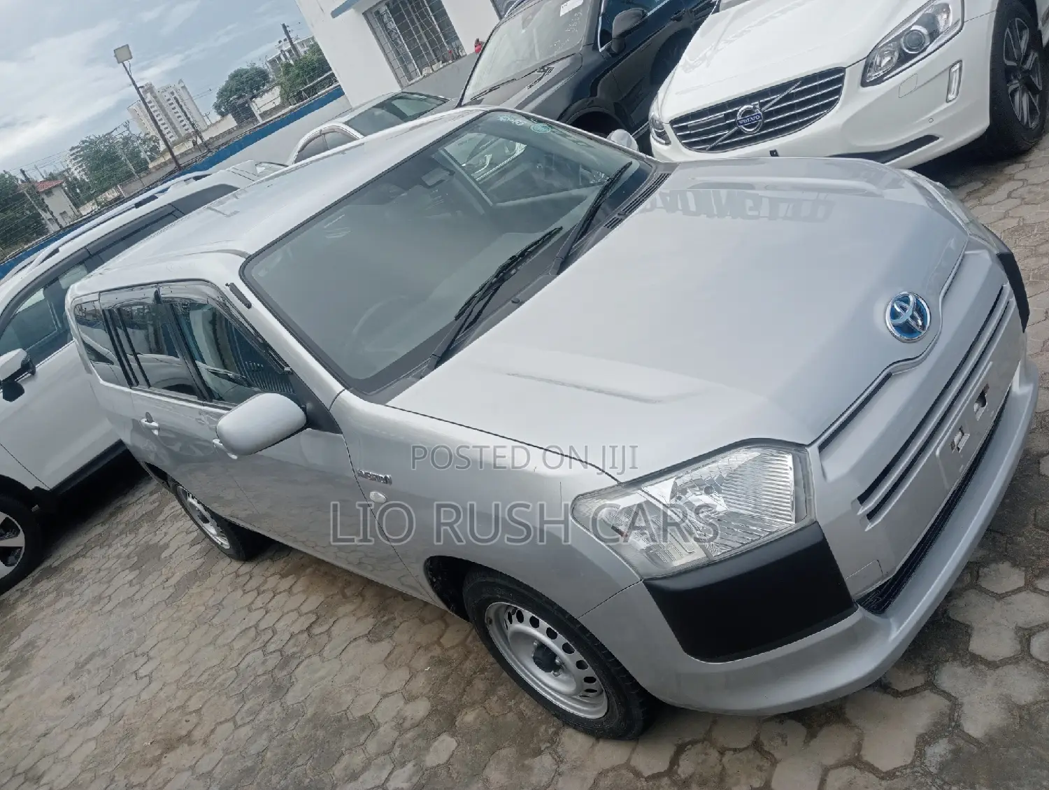 Toyota Probox 2018 Silver