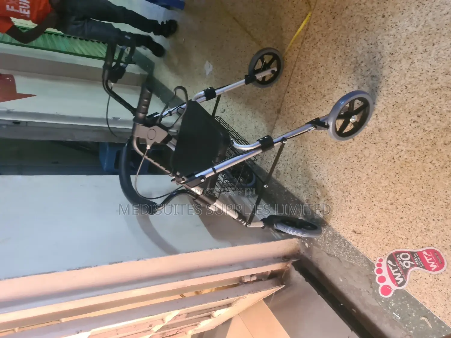 Rollator / Walker .*