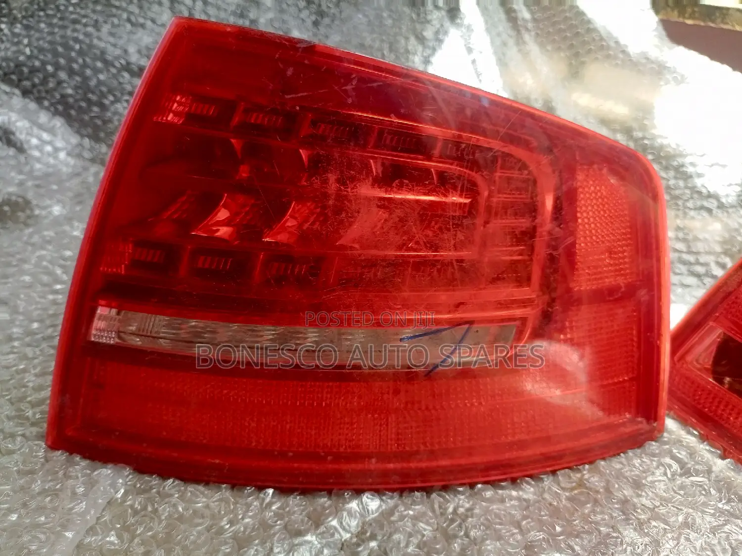Audi A8 / S8 D3 / 4E Right Taillight/ Back Light/ Rear Light