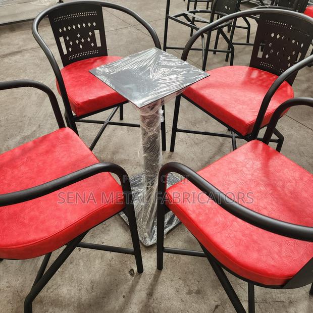 High-Quality Powder-Coated Table Legs. - thumbnail 3